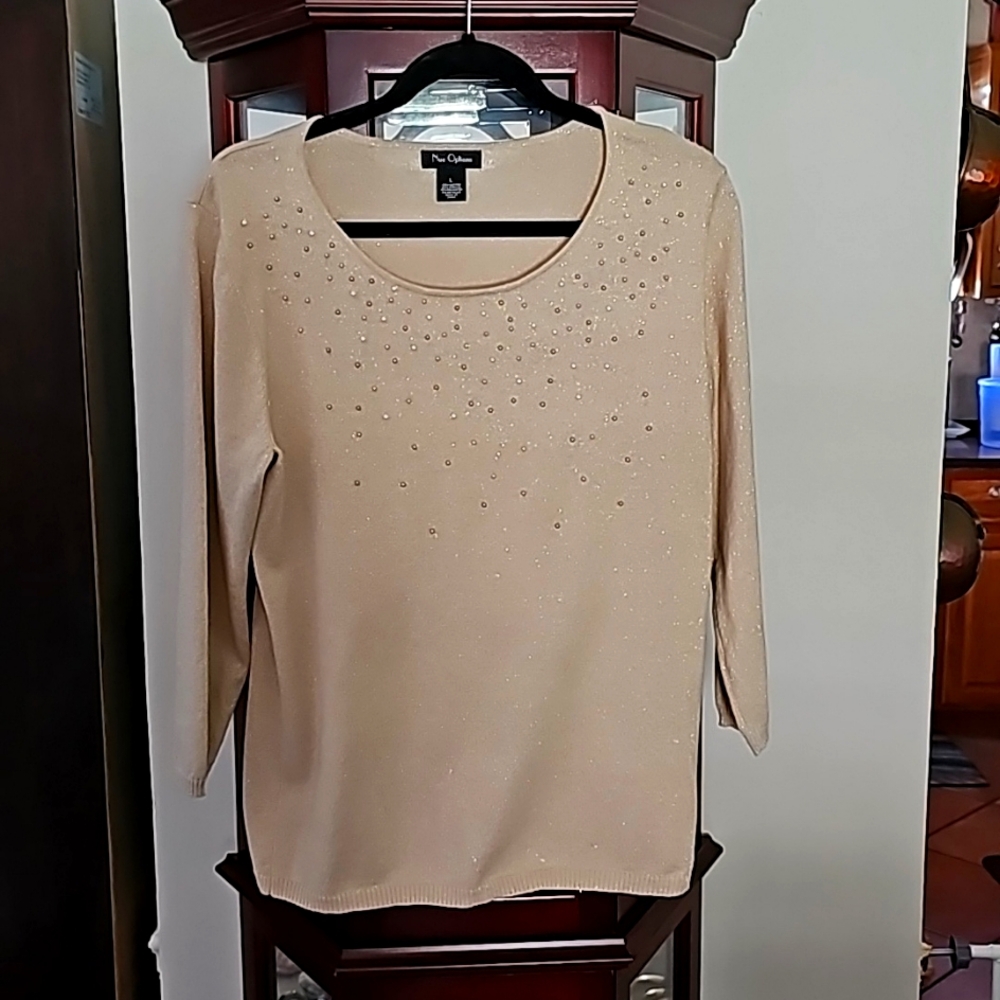Light Sweater